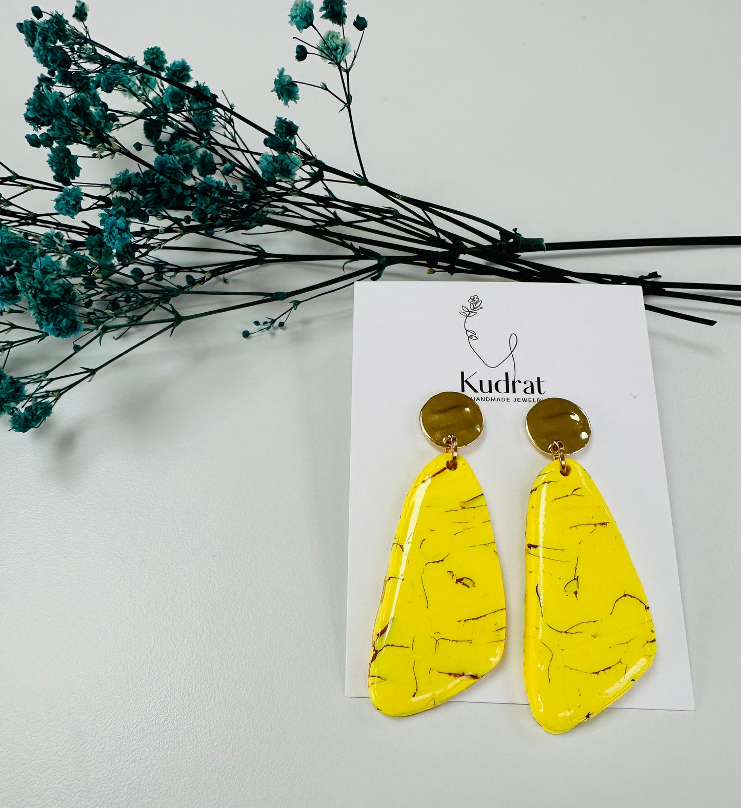 Yellow Dangles
