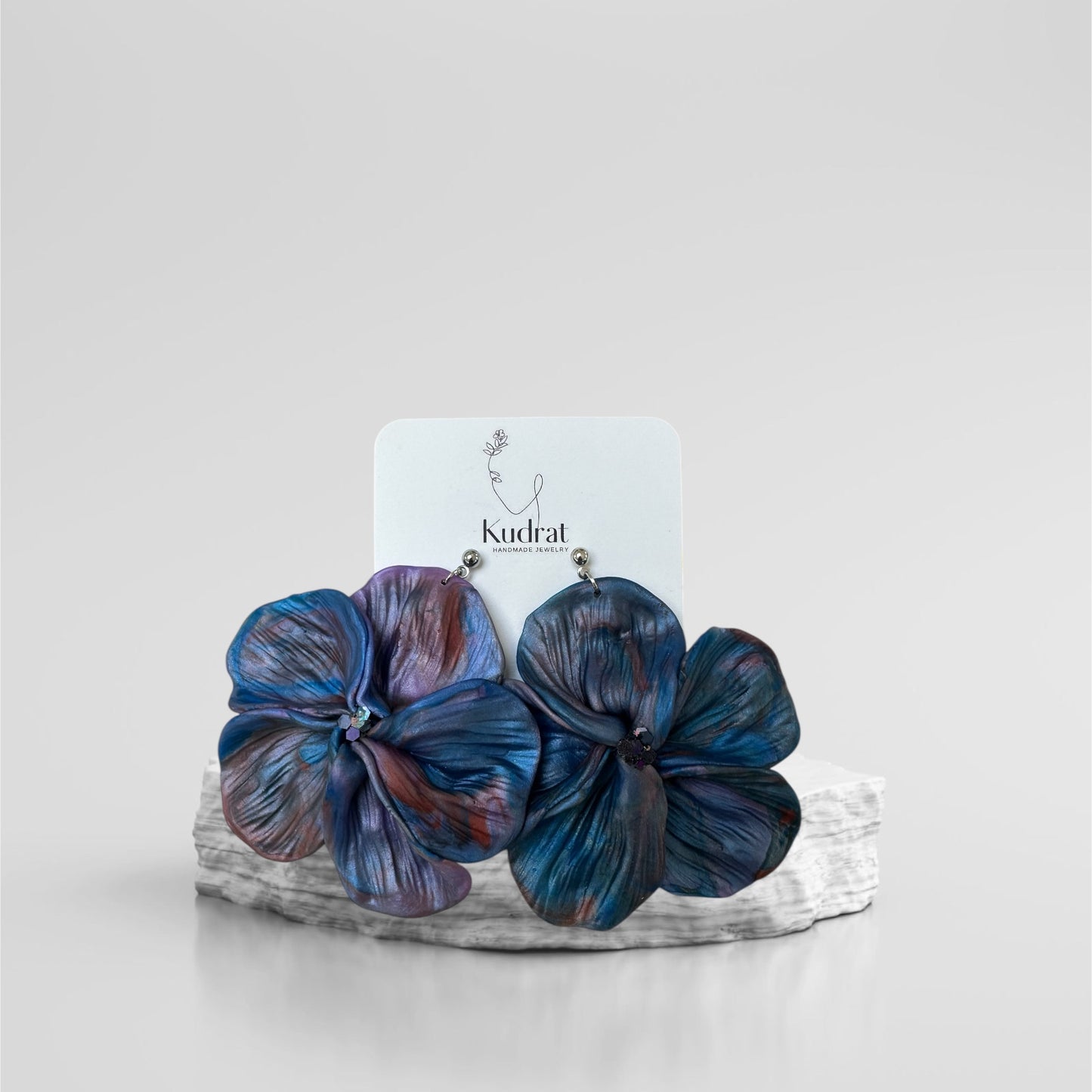 Statement Flowers