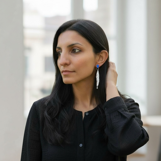 Silver Feather Drop Earrings with Blue Accent – Nature-Inspired Lightweight Dangles